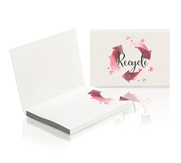 Post it avec couverture et blocs recyclé ouvert